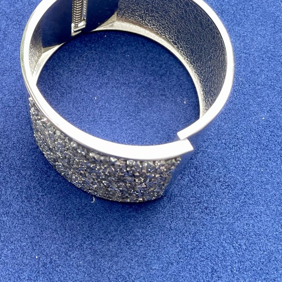 Embellished Asymmetrical Hinged Clamper Cuff bracelet - Picture 2 of 4